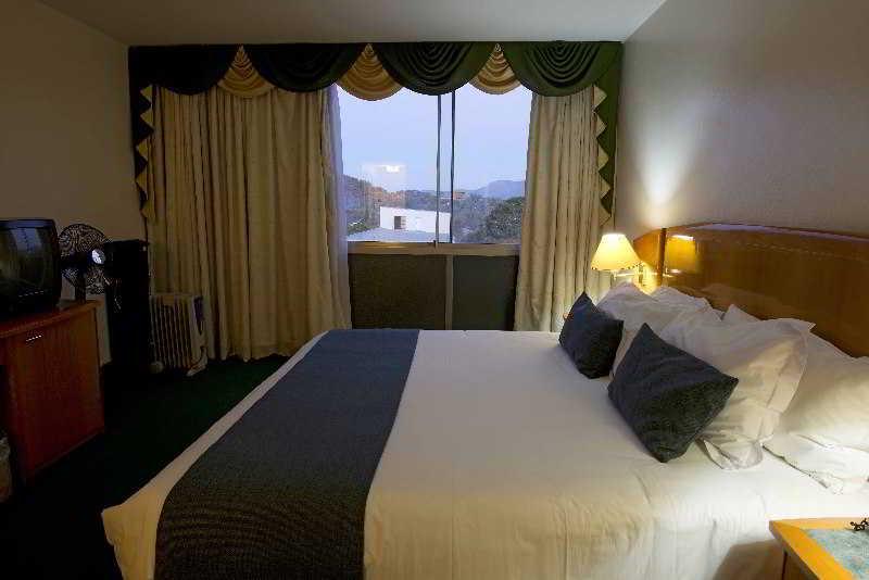 Holiday Inn - Mutare By Ihg Extérieur photo
