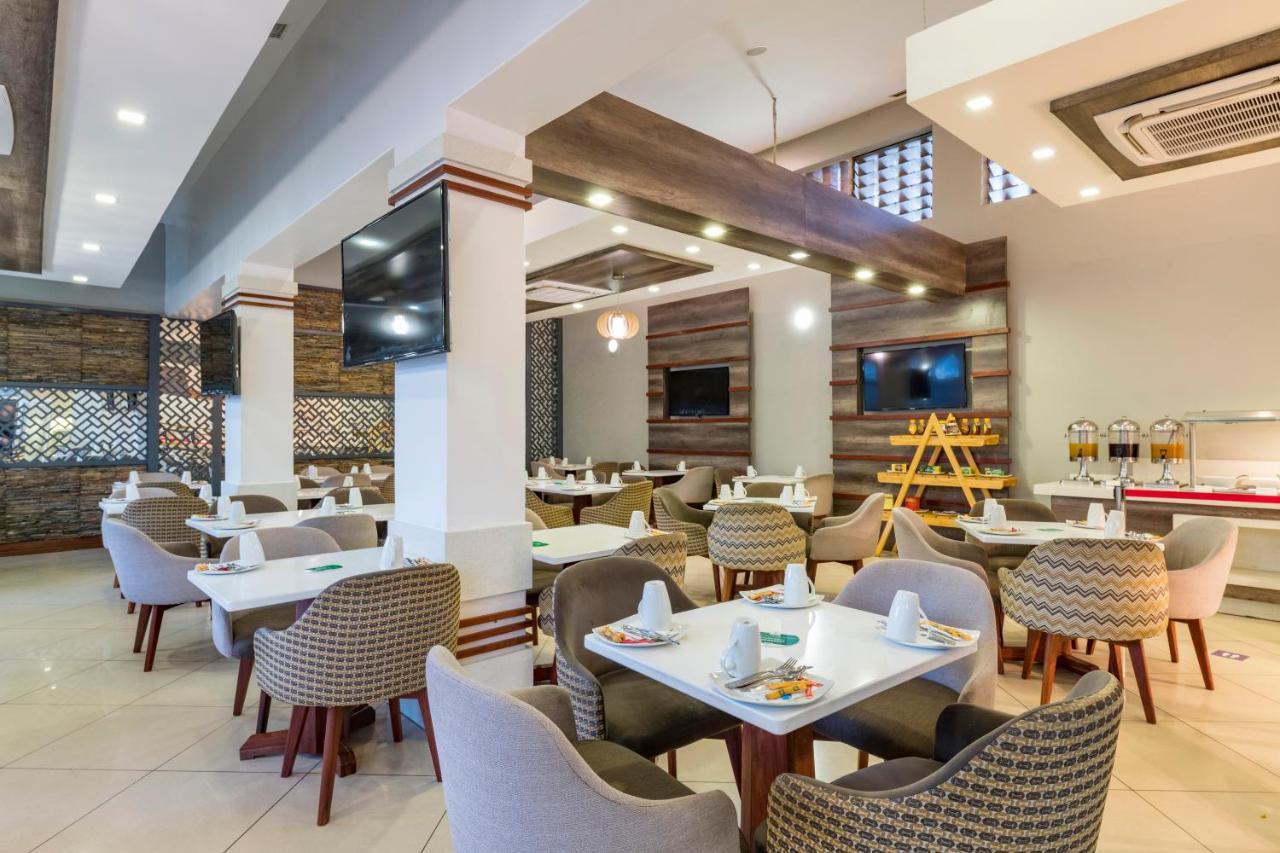 Holiday Inn - Mutare By Ihg Extérieur photo