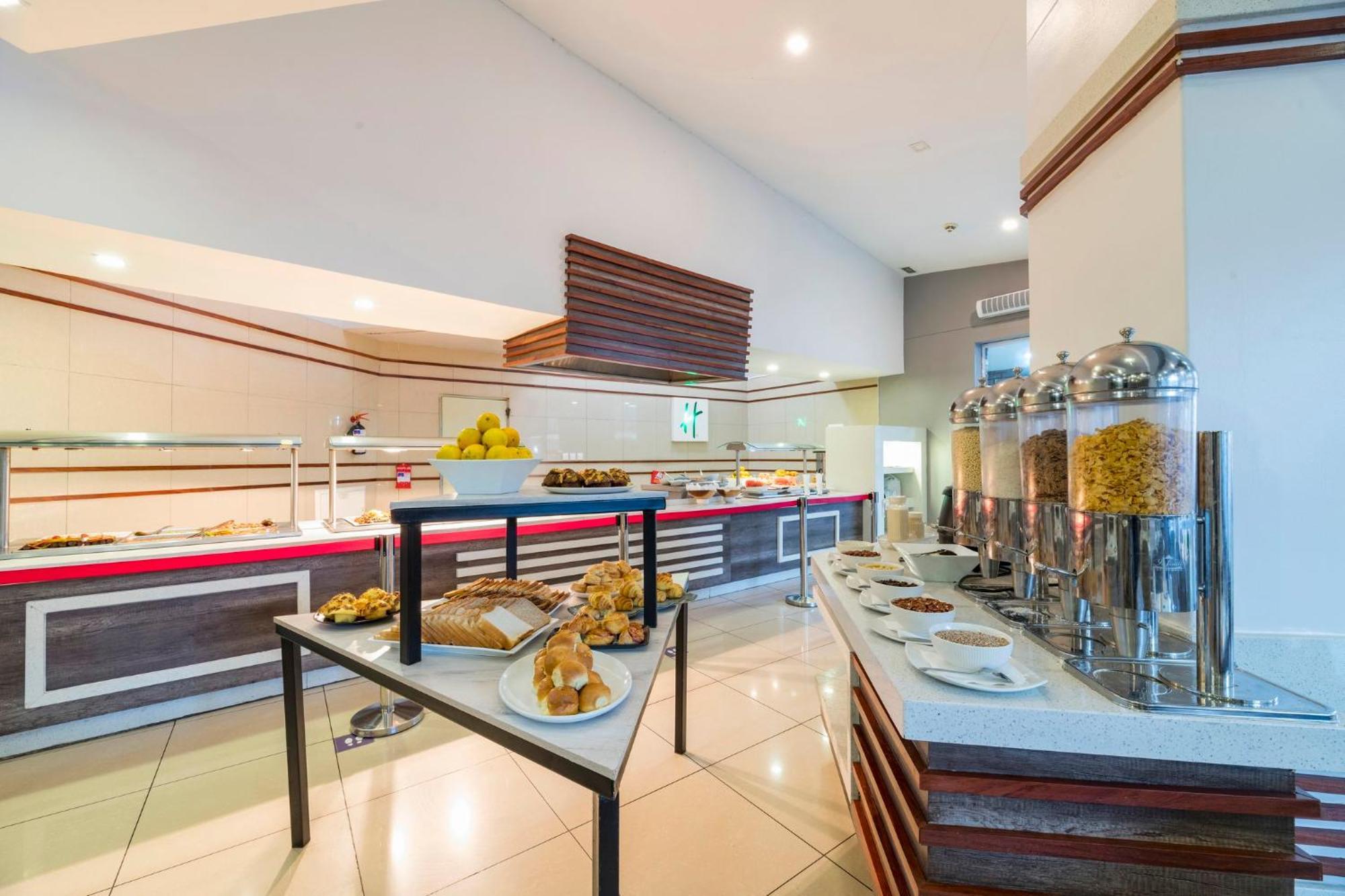 Holiday Inn - Mutare By Ihg Extérieur photo