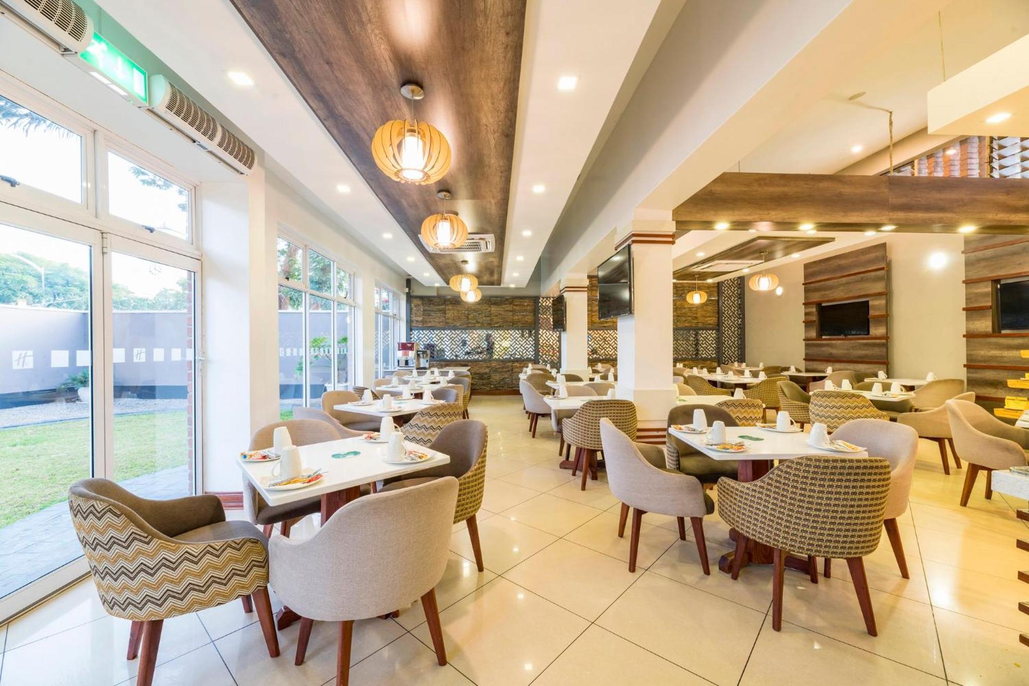 Holiday Inn - Mutare By Ihg Extérieur photo